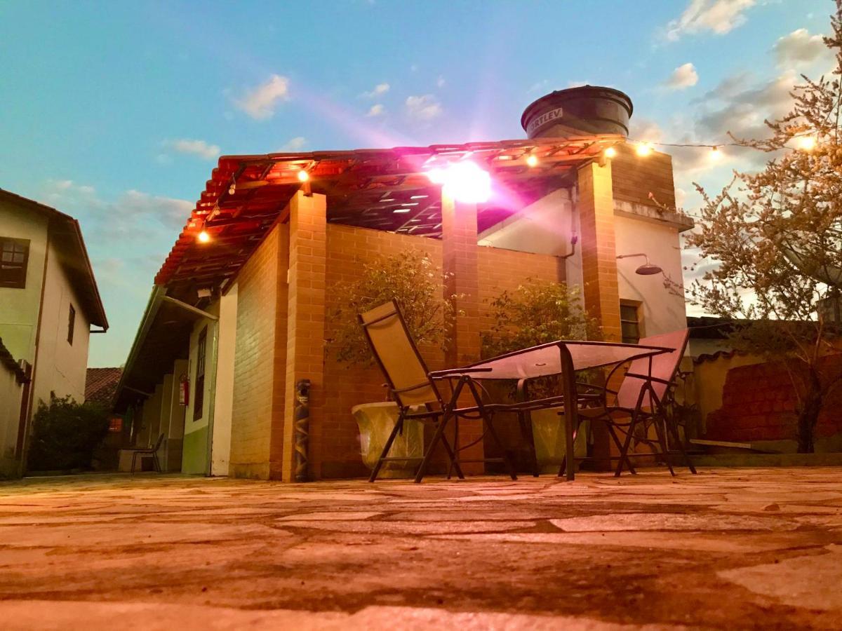 Hostel Rua Direita Pirenópolis エクステリア 写真