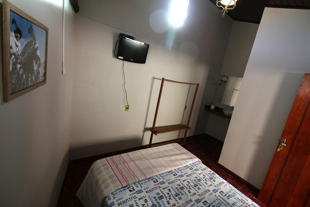 Hostel Rua Direita Pirenópolis エクステリア 写真